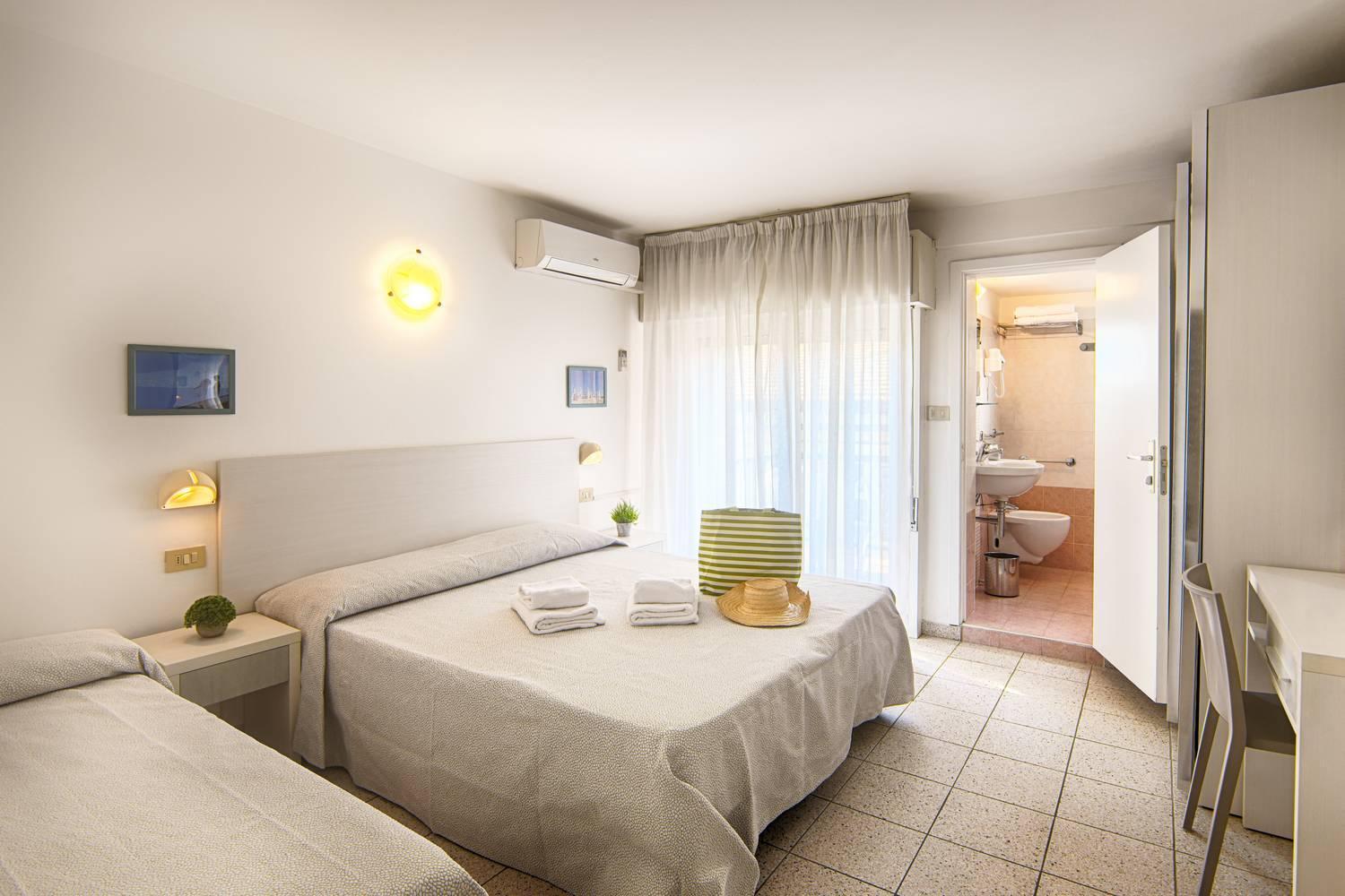 Hotel Le Pleiadi Беллария-Иджеа-Марина Экстерьер фото